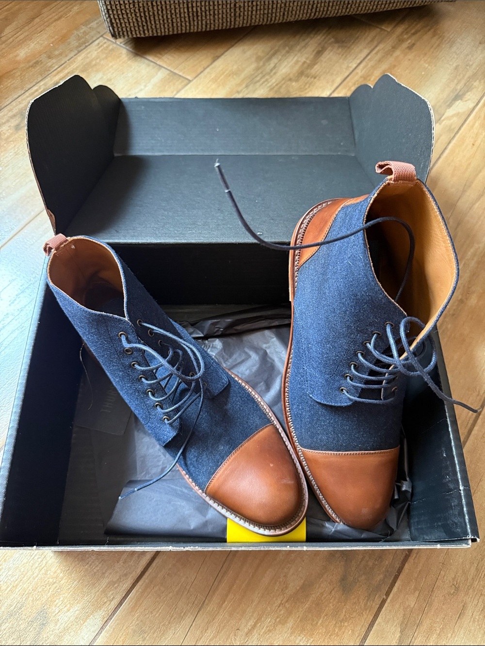 TAFT Jack Boot Leather and Wool Navy Blue Brown